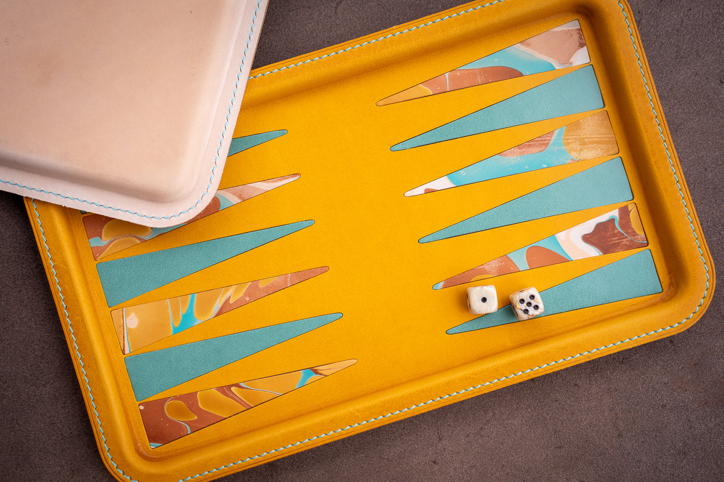 Wet Molded Backgammon Board